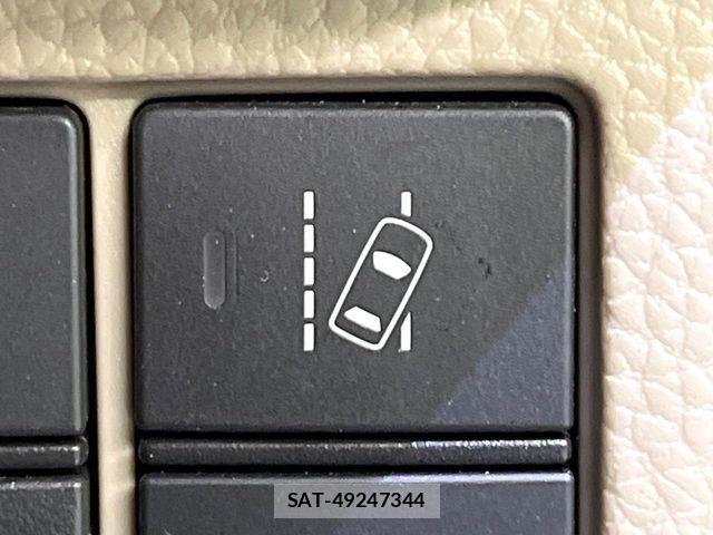 Honda N BOX CUSTOM 2017-12 8337120-7