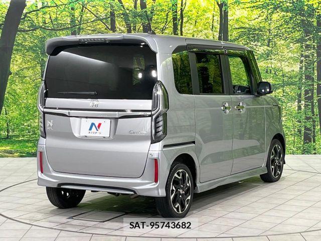 Honda N BOX CUSTOM 2017-12 8337117-17