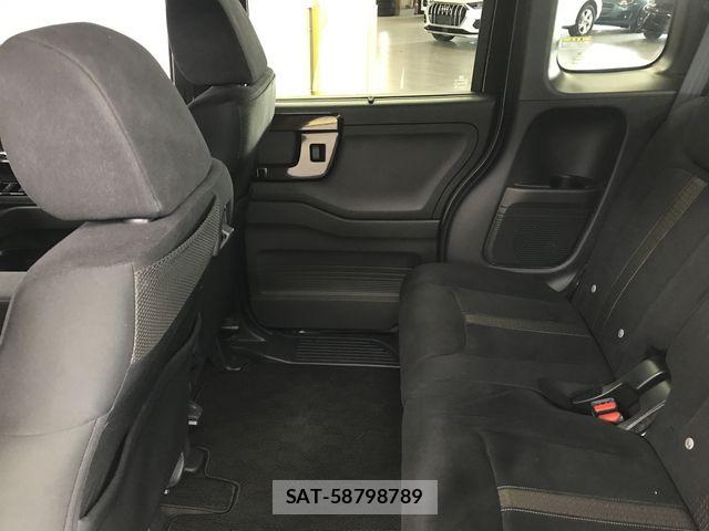 Honda N BOX CUSTOM 2019-06 8337118-10