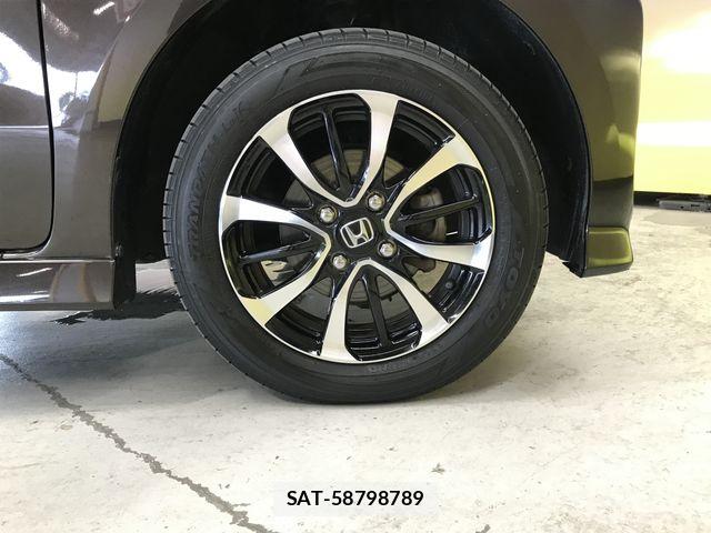 Honda N BOX CUSTOM 2019-06 8337118-27