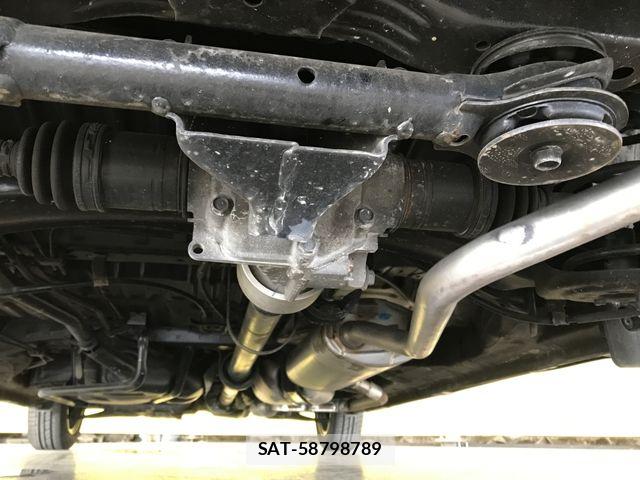 Honda N BOX CUSTOM 2019-06 8337118-28