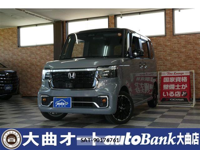 Honda N BOX CUSTOM 2023-11 8334454-0