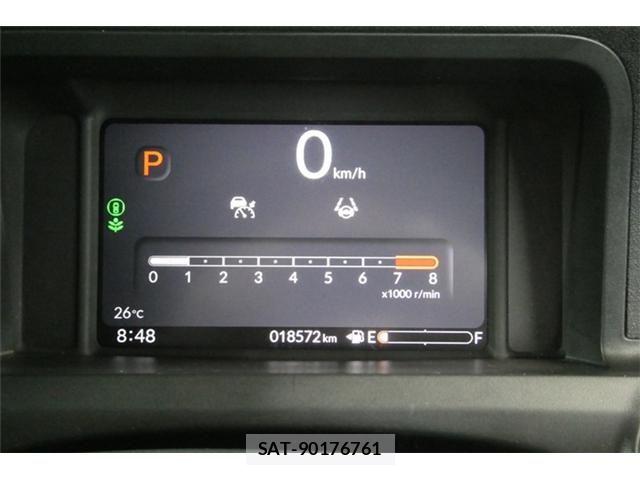 Honda N BOX CUSTOM 2023-11 8334454-26