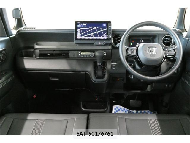 Honda N BOX CUSTOM 2023-11 8334454-2