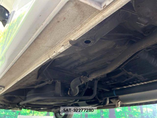 Honda N BOX CUSTOM 2024-05 8337115-13