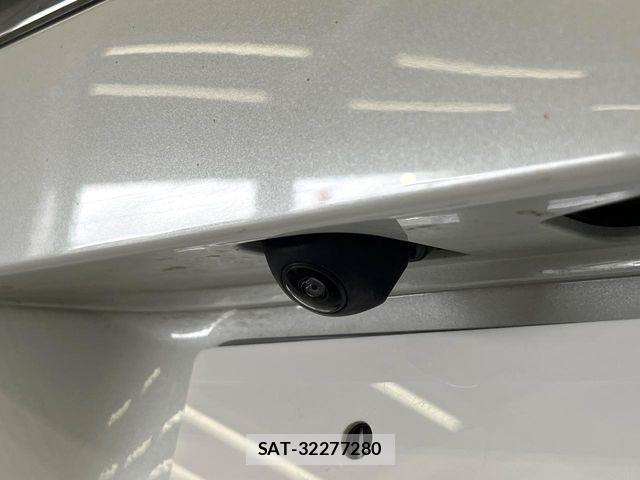 Honda N BOX CUSTOM 2024-05 8337115-14