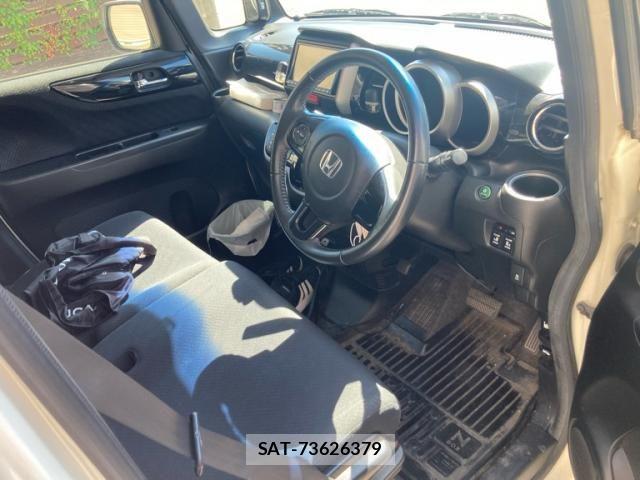Honda N BOX CUSTOM 2013-12 8355192-14