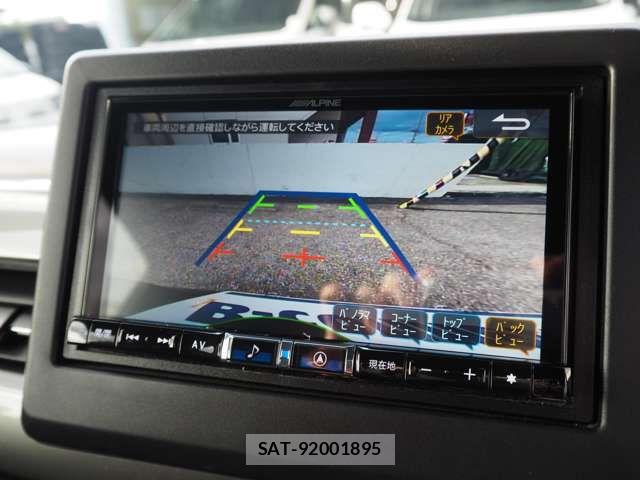 Honda N BOX CUSTOM 2022-02 8367677-11