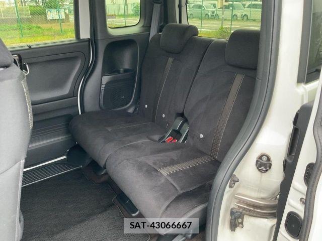 Honda N BOX CUSTOM 2018-10 8367686-12