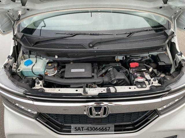 Honda N BOX CUSTOM 2018-10 8367686-14