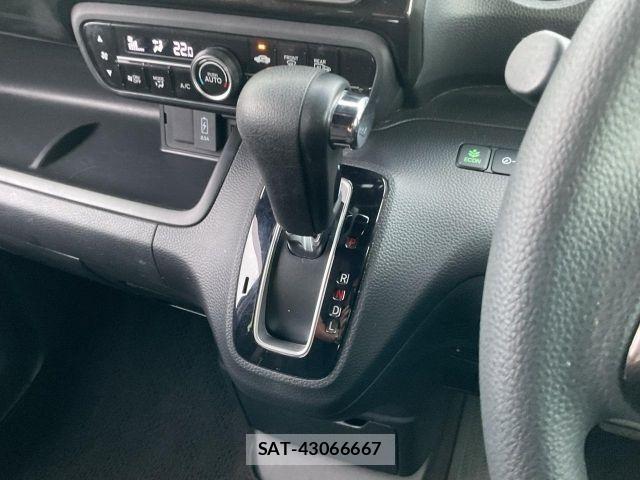 Honda N BOX CUSTOM 2018-10 8367686-25