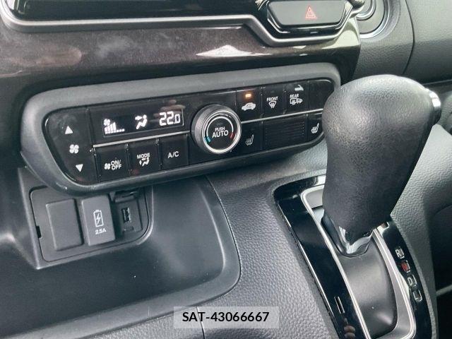 Honda N BOX CUSTOM 2018-10 8367686-26