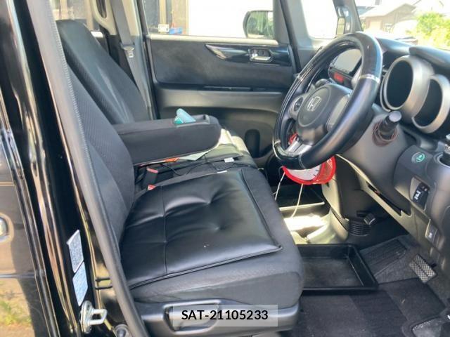 Honda N BOX CUSTOM 2013-09 8367689-17