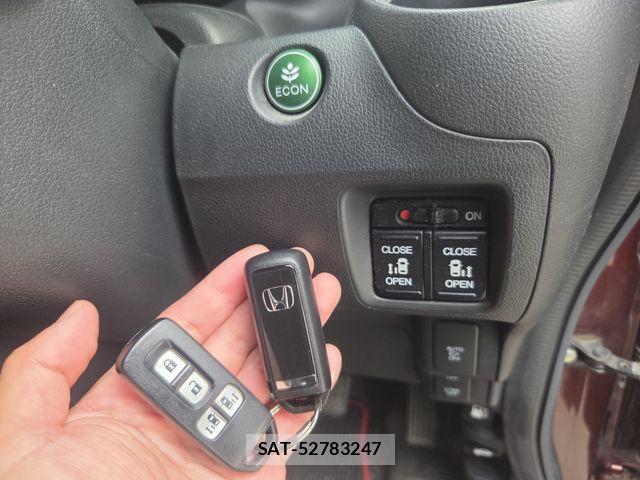 Honda N BOX CUSTOM 2016-03 8367685-4