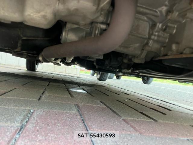 Honda N BOX CUSTOM 2017-11 8413974-9