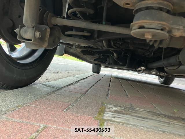Honda N BOX CUSTOM 2017-11 8413974-12