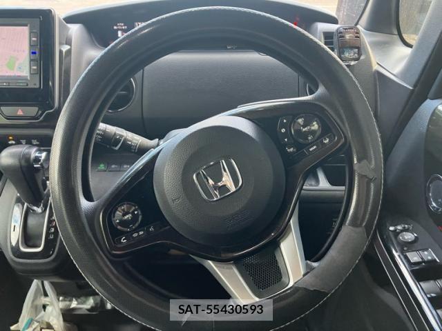 Honda N BOX CUSTOM 2017-11 8413974-21