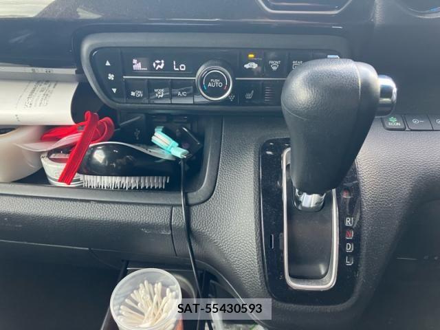 Honda N BOX CUSTOM 2017-11 8413974-25
