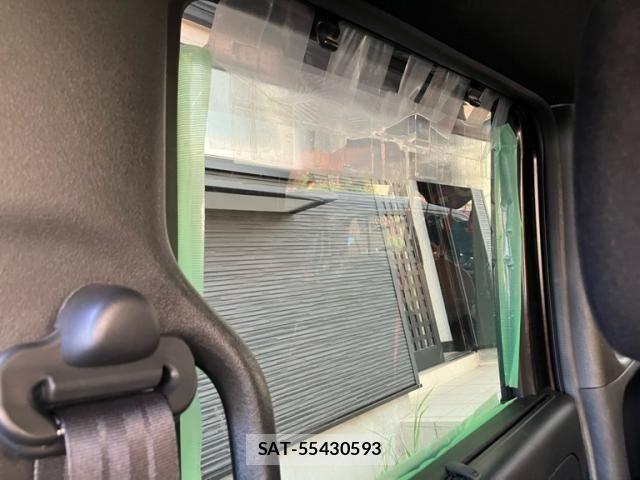 Honda N BOX CUSTOM 2017-11 8413974-28