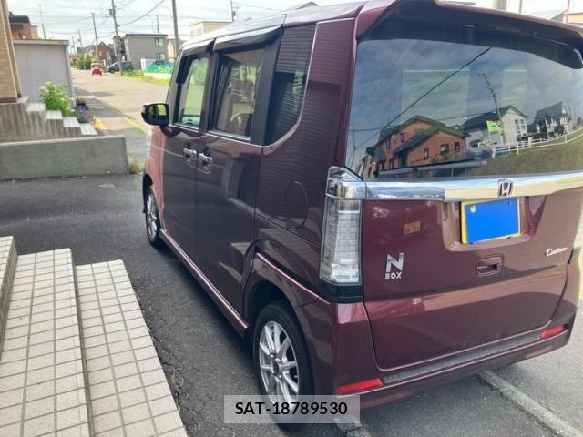 Honda N BOX CUSTOM 2017-03 8413976-6