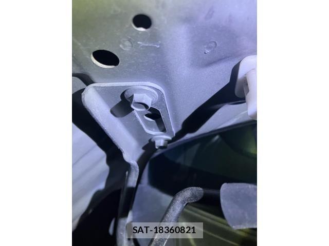 Honda N BOX CUSTOM 2020-11 8413975-14