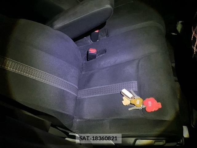 Honda N BOX CUSTOM 2020-11 8413975-17
