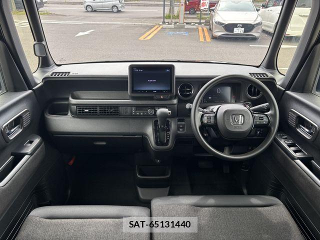 Honda N BOX CUSTOM 2024-02 8413969-1