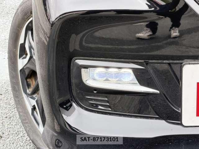 Honda N BOX CUSTOM 2018-02 8413971-27