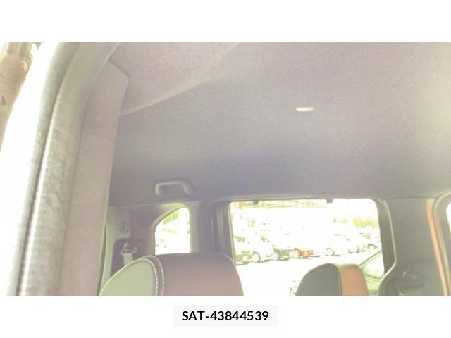 Honda N BOX CUSTOM 2018-03 8413973-10