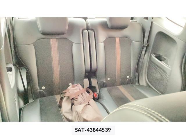 Honda N BOX CUSTOM 2018-03 8413973-11