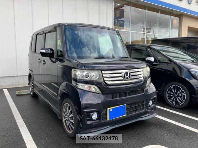 Honda N BOX CUSTOM 2014-01 8413977-0
