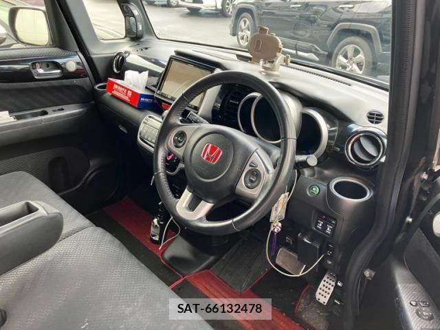 Honda N BOX CUSTOM 2014-01 8413977-9