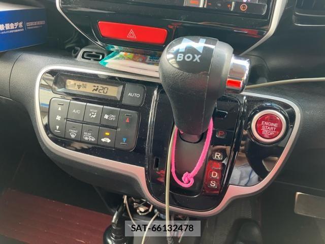 Honda N BOX CUSTOM 2014-01 8413977-19