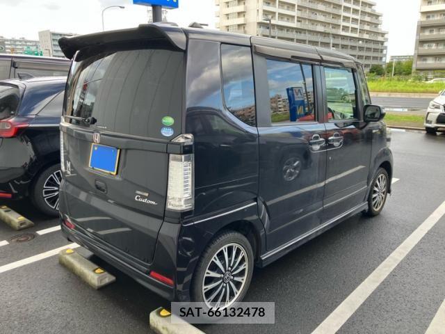 Honda N BOX CUSTOM 2014-01 8413977-3