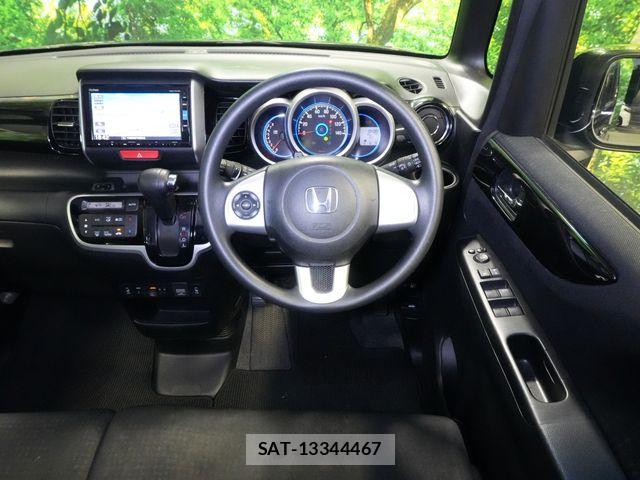 Honda N BOX CUSTOM 2017-02 8438581-6
