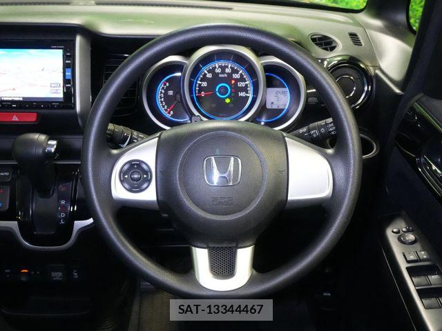 Honda N BOX CUSTOM 2017-02 8438581-7