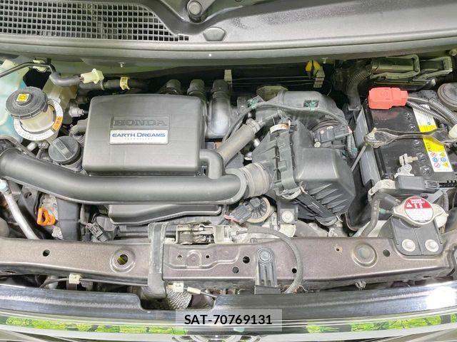 Honda N BOX CUSTOM 2019-01 8438571-18