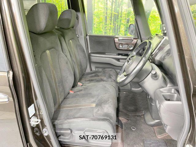 Honda N BOX CUSTOM 2019-01 8438571-8