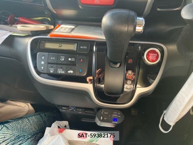 Honda N BOX CUSTOM 2012-06 8457089-18