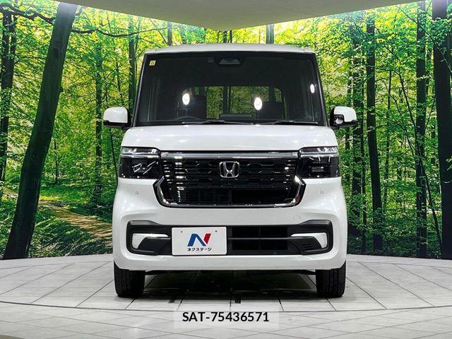 Honda N BOX CUSTOM 2023-11 8458073-13