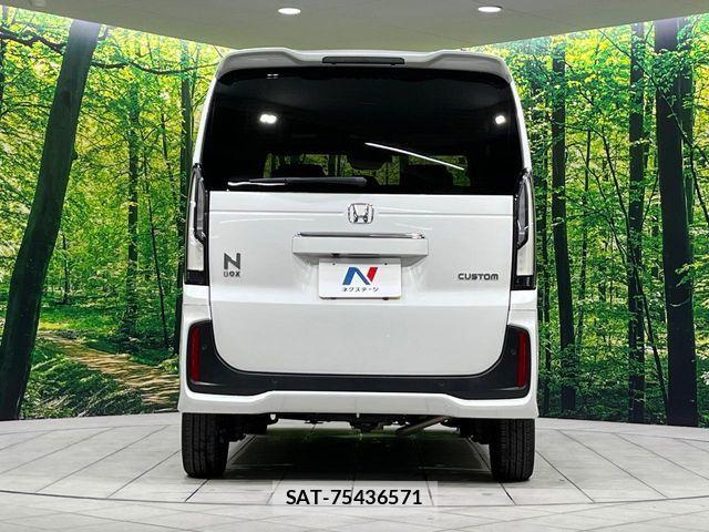 Honda N BOX CUSTOM 2023-11 8458073-14