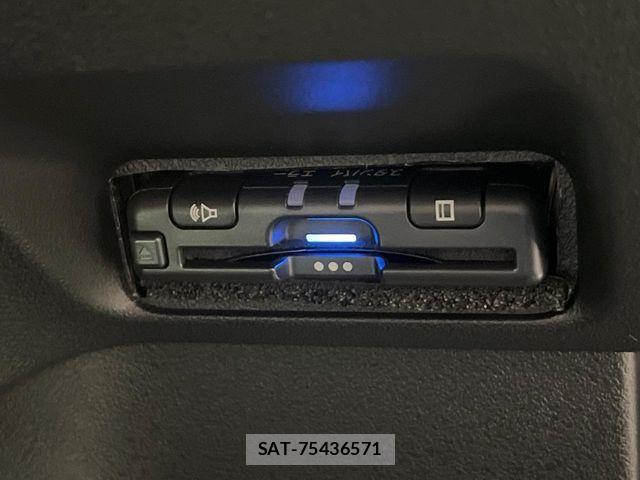 Honda N BOX CUSTOM 2023-11 8458073-5