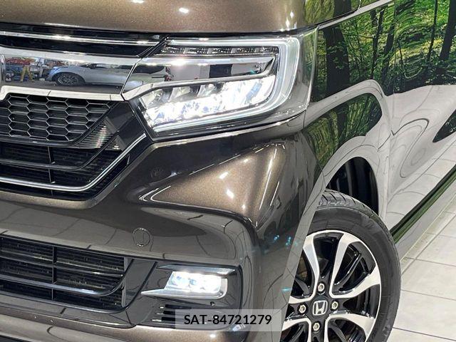 Honda N BOX CUSTOM 2019-02 8458078-13