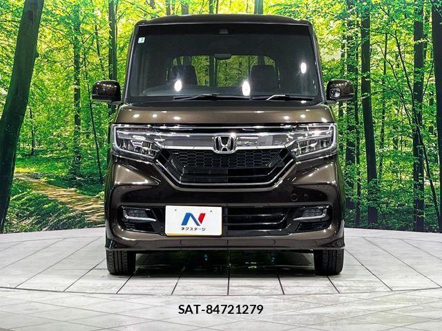 Honda N BOX CUSTOM 2019-02 8458078-14