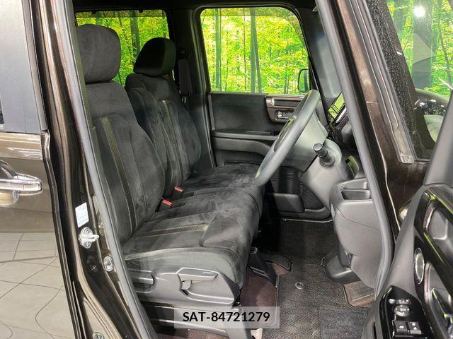 Honda N BOX CUSTOM 2019-02 8458078-8