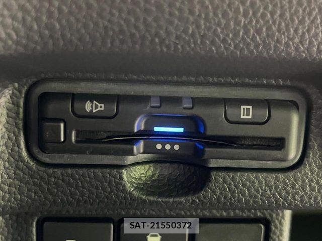 Honda N BOX CUSTOM 2022-02 8458074-6