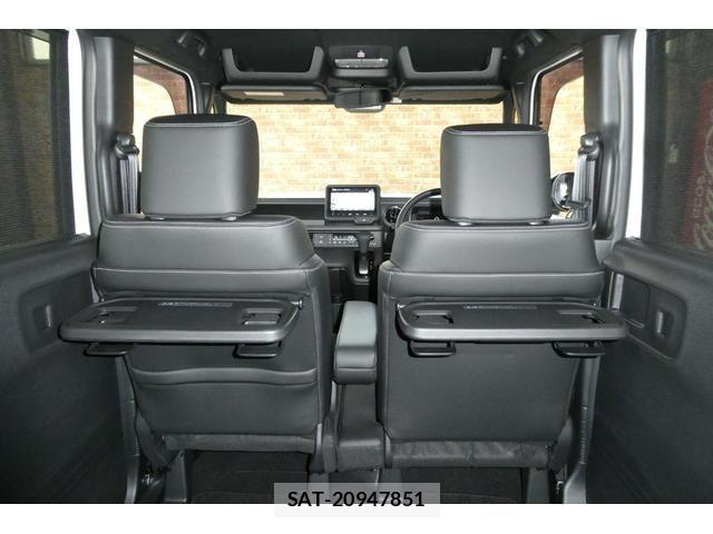 Honda N BOX CUSTOM 2023-10 8526224-16
