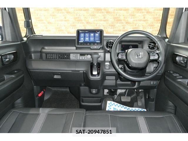 Honda N BOX CUSTOM 2023-10 8526224-2