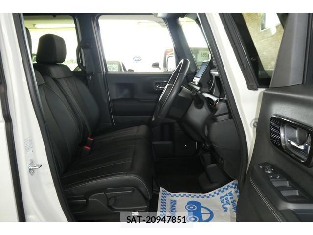 Honda N BOX CUSTOM 2023-10 8526224-4
