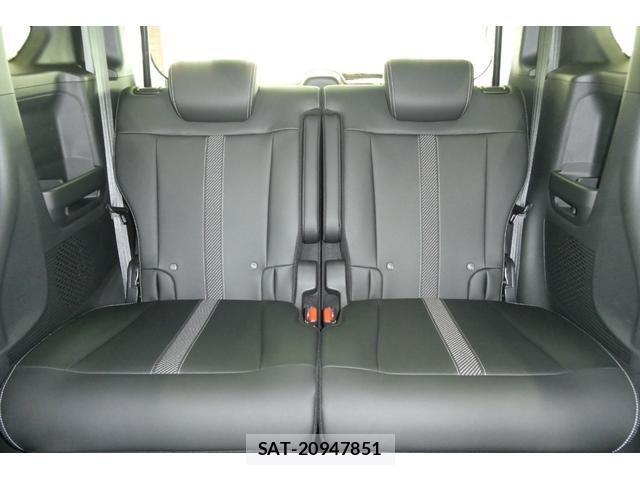 Honda N BOX CUSTOM 2023-10 8526224-8